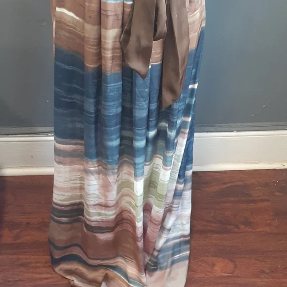 BCBG maxi dress size 2 - Picture 2 of 16